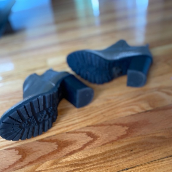 Metallic booties - Picture 3 of 3